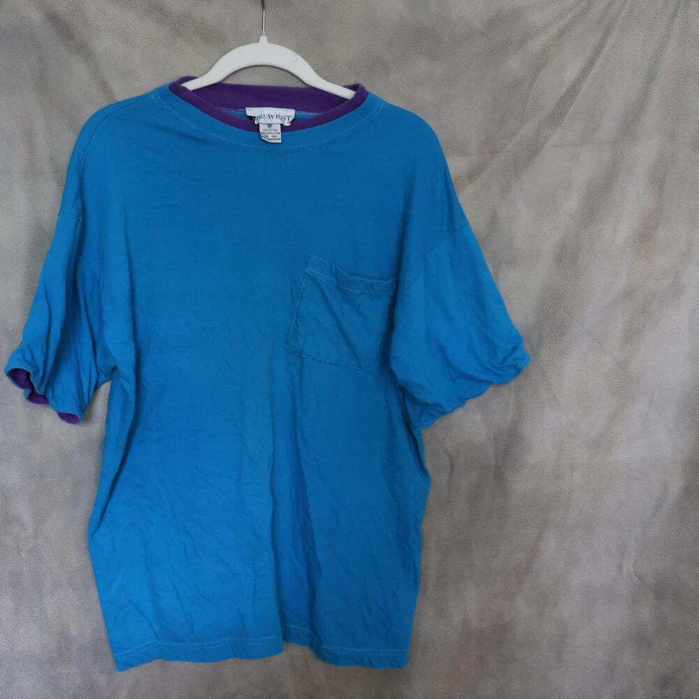 Vintage 152 West Single-Stitch 100% Cotton Blue Tee with Purple Layer (SIZE M)